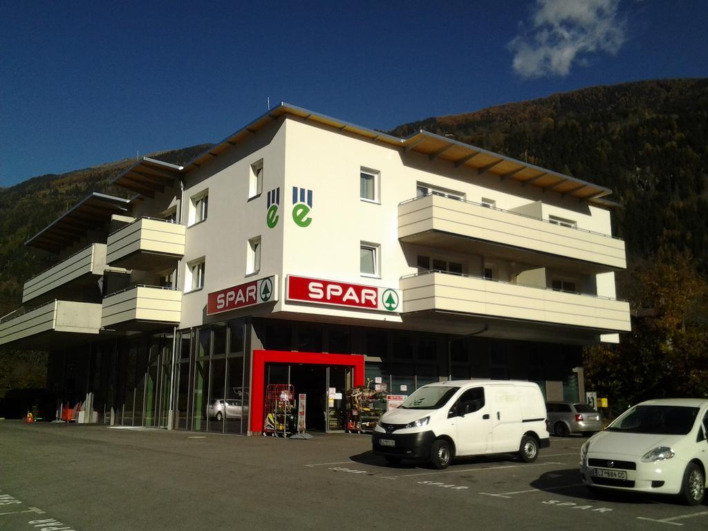 Appartment Lukasser Ainet エクステリア 写真